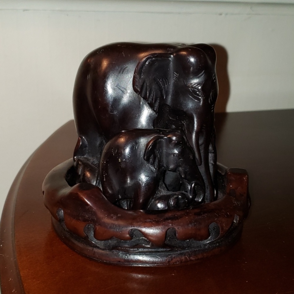 Wooden decorative Elephants